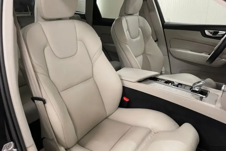 Volvo XC60 din 2020 cu 118.426 km - oferta VOL160937 - foto 9