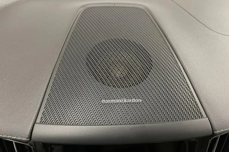 Volvo XC60 din 2020 cu 118.426 km - oferta VOL160937 - foto 23