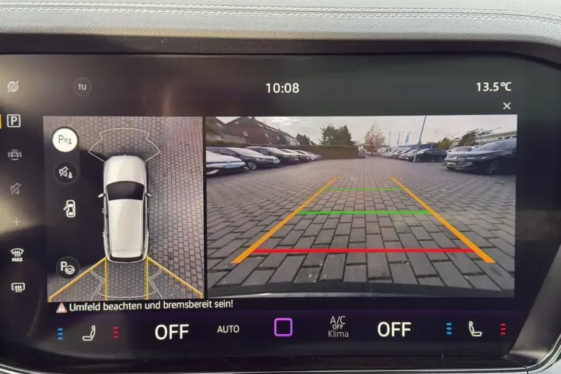 Volkswagen Touareg din 2023 cu 43.956 km - oferta VOL160953 - foto 12