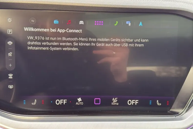 Volkswagen Touareg din 2023 cu 43.956 km - oferta VOL160953 - foto 13