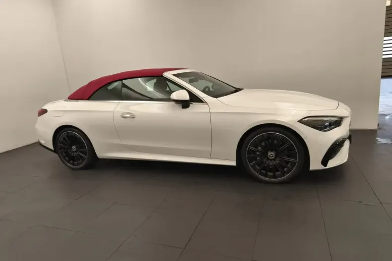 Mercedes-Benz CLE 200 din 2024 cu 25.984 km - oferta MER160959 - foto 1