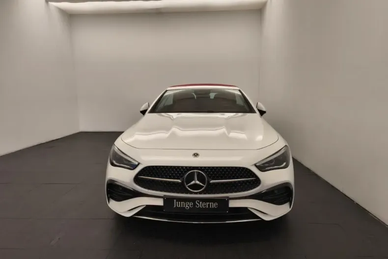 Mercedes-Benz CLE 200 din 2024 cu 25.984 km - oferta MER160959 - foto 2