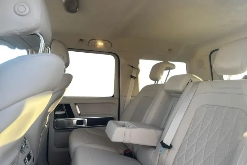 Mercedes-Benz G 63 AMG din 2024 cu 14.500 km - oferta MER160962 - foto 11