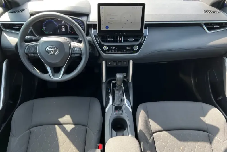 Toyota Corolla Cross din 2024 cu 9.300 km - oferta TOY160963 - foto 10