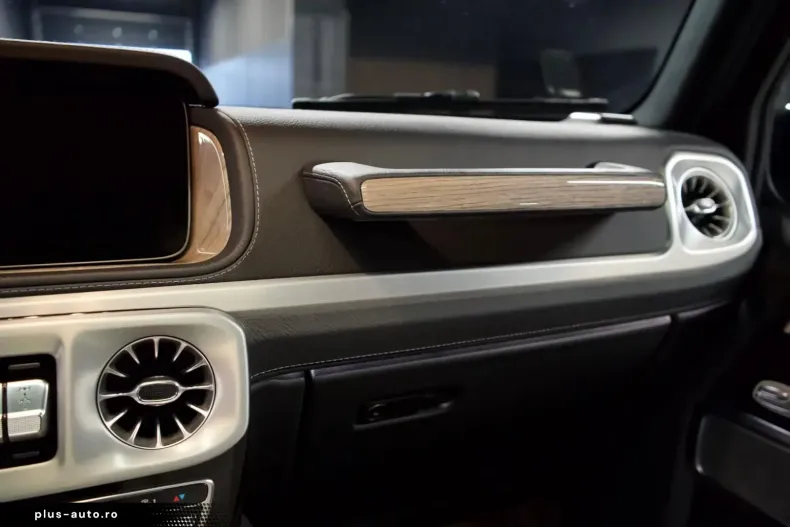 Mercedes-Benz G 400 din 2023 cu 42.600 km - oferta MER160973 - foto 13