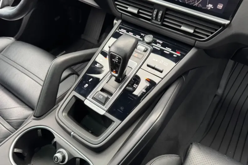 Porsche Cayenne din 2022 cu 120.000 km - oferta POR160975 - foto 30