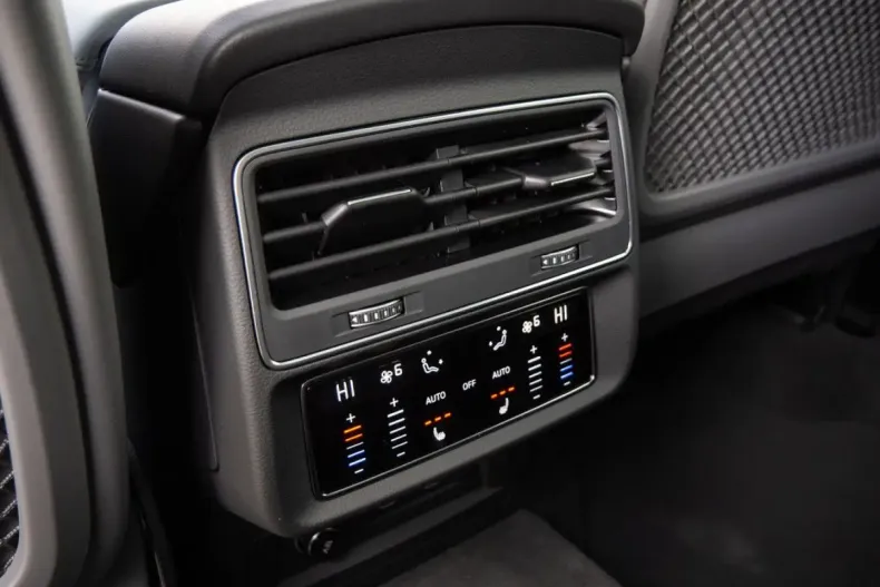 Audi Q7 din 2024 cu 23.000 km - oferta AUD160979 - foto 9