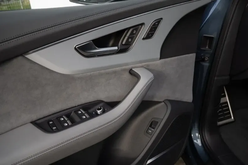 Audi Q7 din 2024 cu 23.000 km - oferta AUD160979 - foto 26