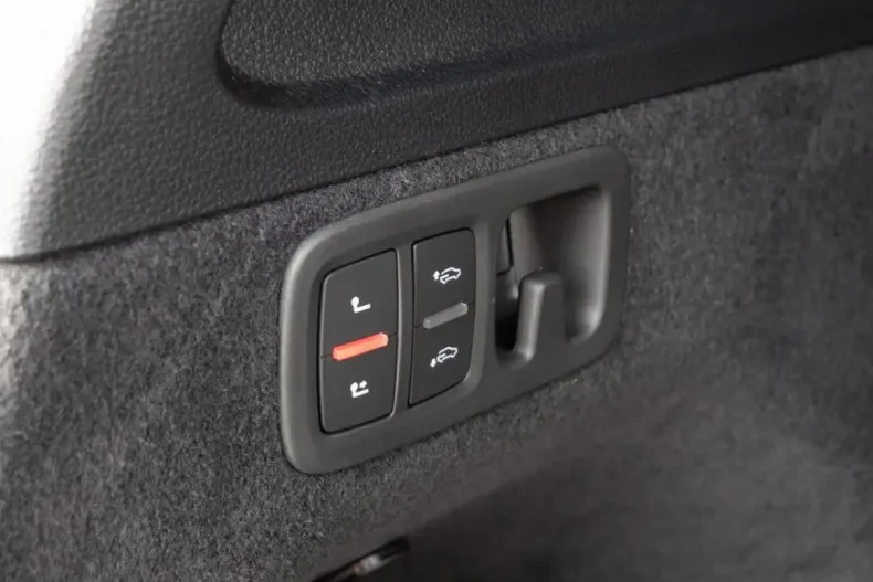 Audi Q7 din 2024 cu 23.000 km - oferta AUD160979 - foto 31