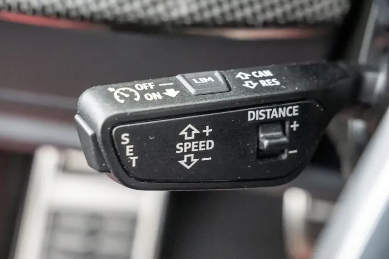 Audi Q8 din 2022 cu 54.005 km - oferta AUD160980 - foto 17