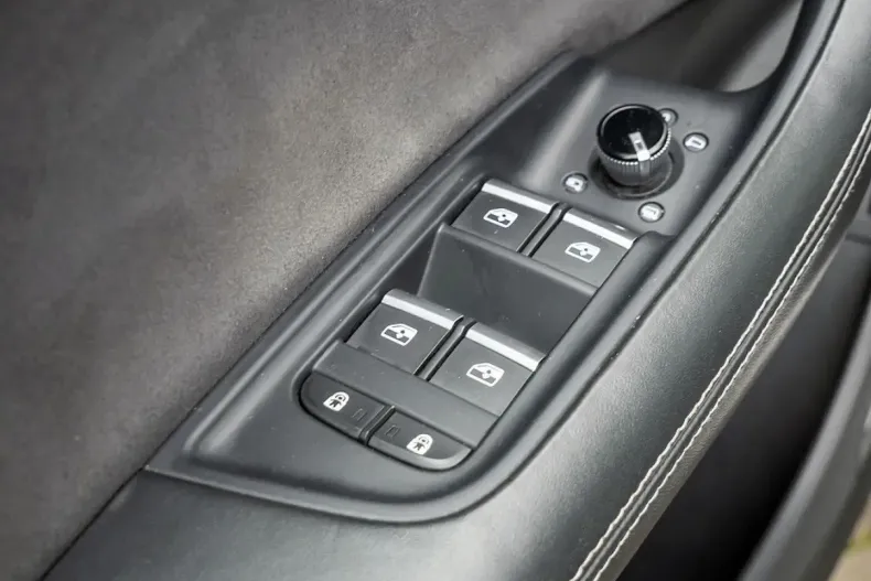 Audi Q8 din 2022 cu 54.005 km - oferta AUD160980 - foto 20