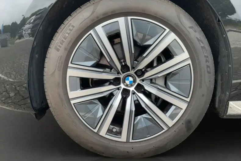 BMW 740 din 2023 cu 95.124 km - oferta BMW160981 - foto 4