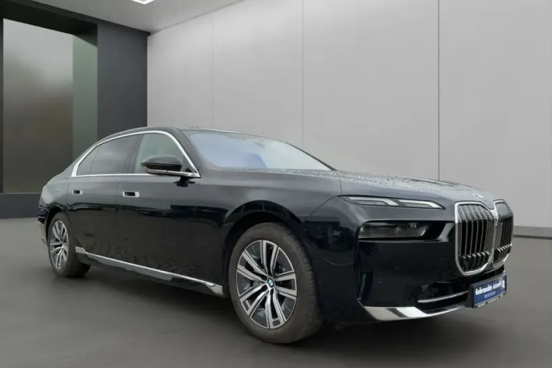 BMW 740 din 2023 cu 95.124 km - oferta BMW160981 - foto 16