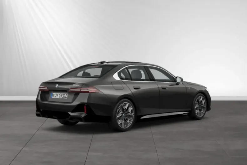 BMW 530 din 2024 cu 19.950 km - oferta BMW160984 - foto 2