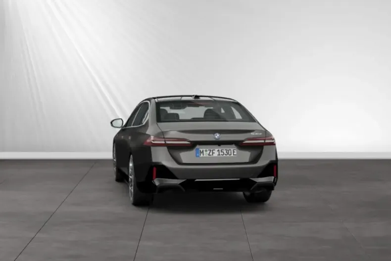 BMW 530 din 2024 cu 19.950 km - oferta BMW160984 - foto 9