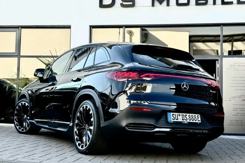 Mercedes-Benz EQE SUV din 2025 cu 12.600 km - oferta MER160985 - foto 4
