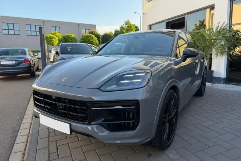 Porsche Cayenne din 2024 cu 24.995 km - oferta POR160988 - foto 3