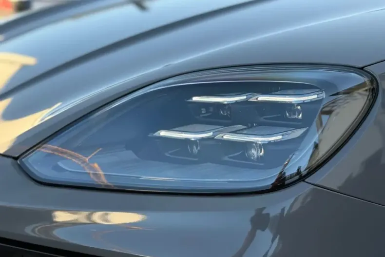 Porsche Cayenne din 2024 cu 24.995 km - oferta POR160988 - foto 16