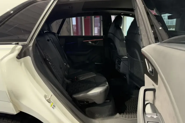 Audi RSQ8 din 2021 cu 44.170 km - oferta AUD160990 - foto 18