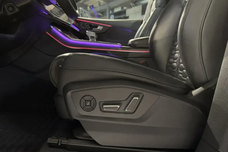 Audi RSQ8 din 2021 cu 44.170 km - oferta AUD160990 - foto 21