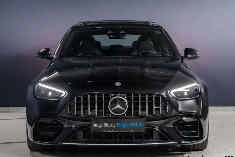 Mercedes-Benz C 63 AMG din 2024 cu 12.454 km - oferta MER160996 - foto 5