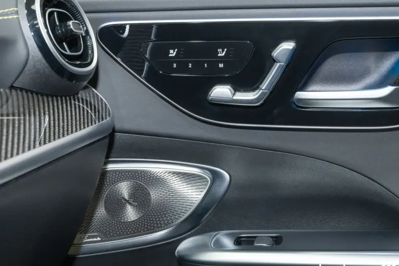 Mercedes-Benz C 63 AMG din 2024 cu 12.454 km - oferta MER160996 - foto 12