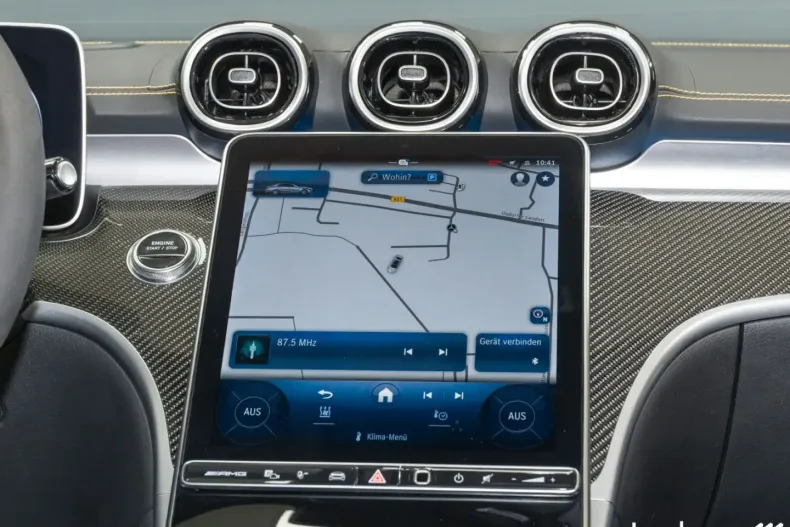 Mercedes-Benz C 63 AMG din 2024 cu 12.454 km - oferta MER160996 - foto 25