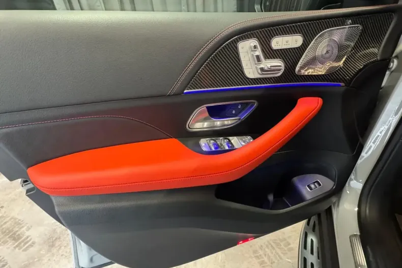 Mercedes-Benz GLE 53 AMG din 2025 cu 5.950 km - oferta MER160998 - foto 17