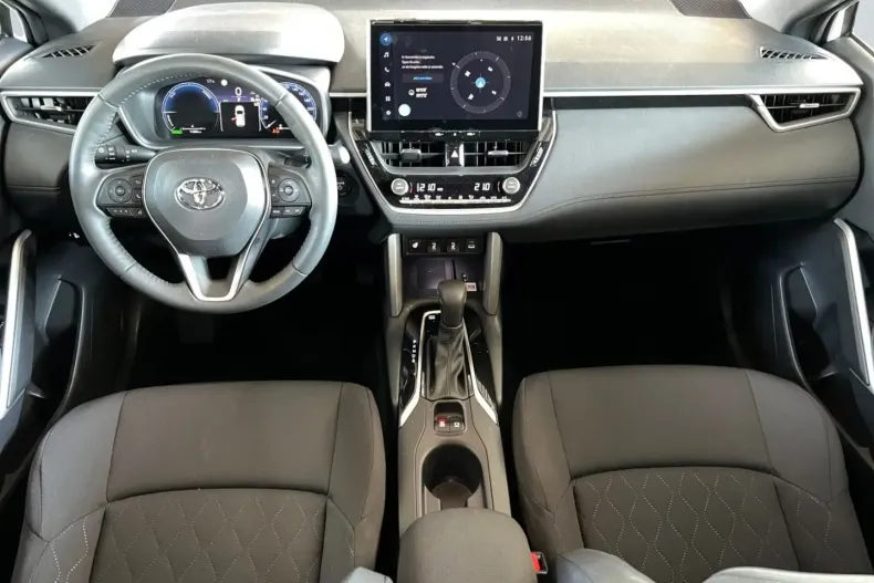 Toyota Corolla Cross din 2024 cu 11.297 km - oferta TOY161000 - foto 10