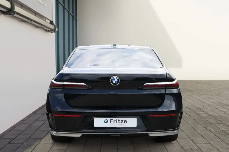 BMW 740 din 2024 cu 14.500 km - oferta BMW161006 - foto 5