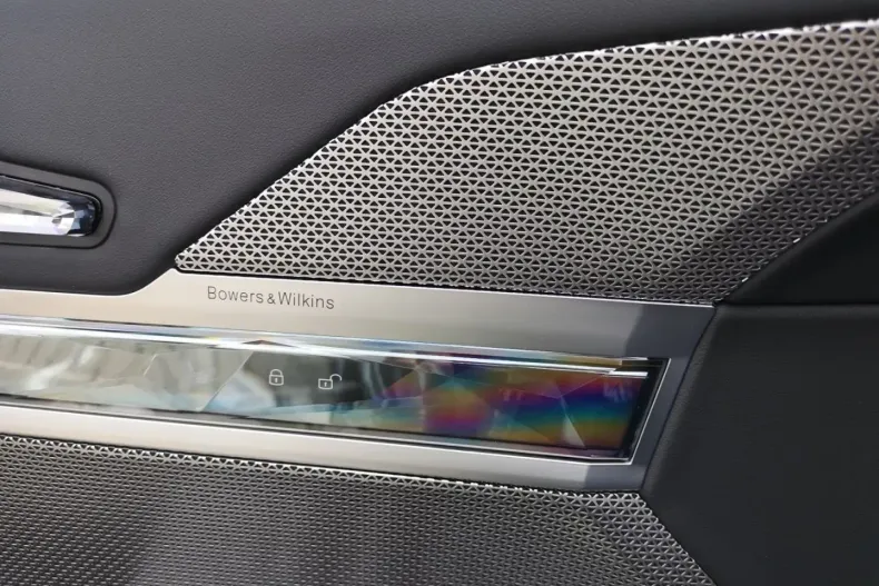 BMW 740 din 2024 cu 14.500 km - oferta BMW161006 - foto 24