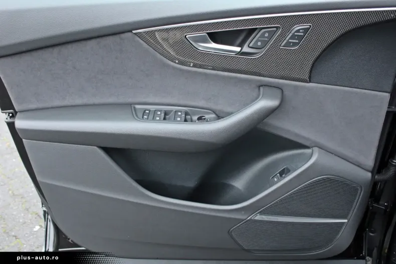 Audi SQ8 din 2023 cu 43.290 km - oferta AUD161007 - foto 6