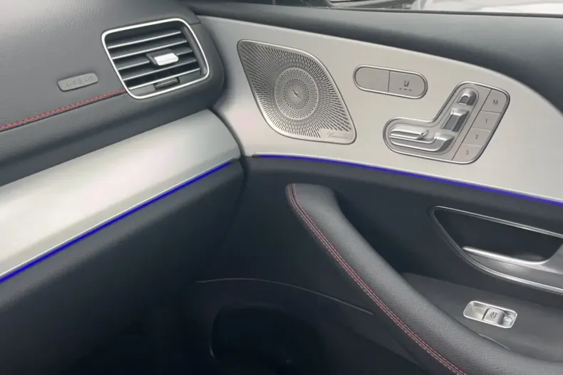 Mercedes-Benz GLE 53 AMG din 2025 cu 9.990 km - oferta MER161020 - foto 11