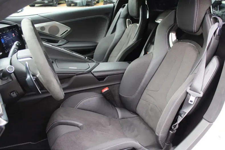 Corvette C8 din 2022 cu 29.300 km - oferta COR161022 - foto 8