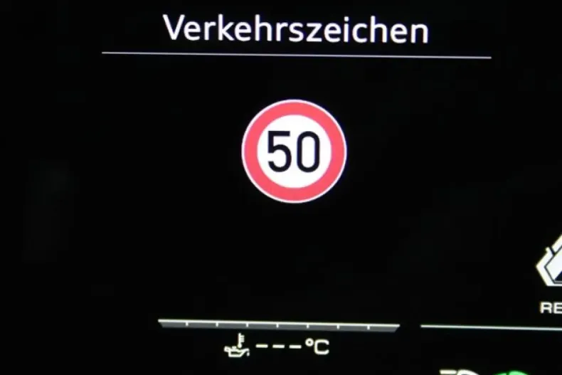 Audi RSQ8 din 2022 cu 64.334 km - oferta AUD161025 - foto 23