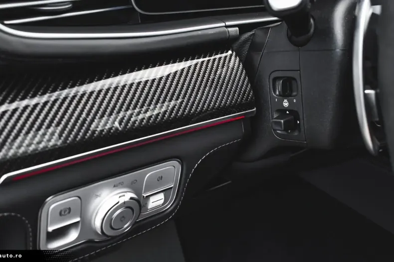 Mercedes-Benz GLE 53 AMG din 2024 cu 10.725 km - oferta MER161031 - foto 17