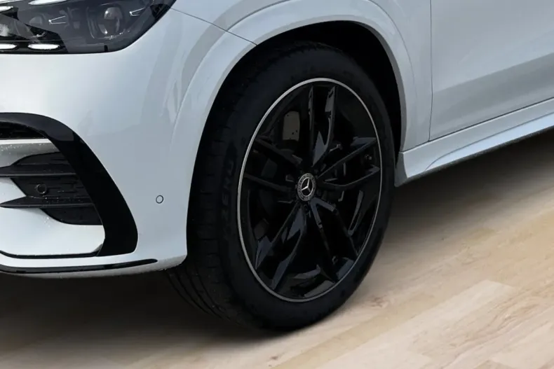 Mercedes-Benz GLE 450 din 2025 cu 19.023 km - oferta MER161032 - foto 6