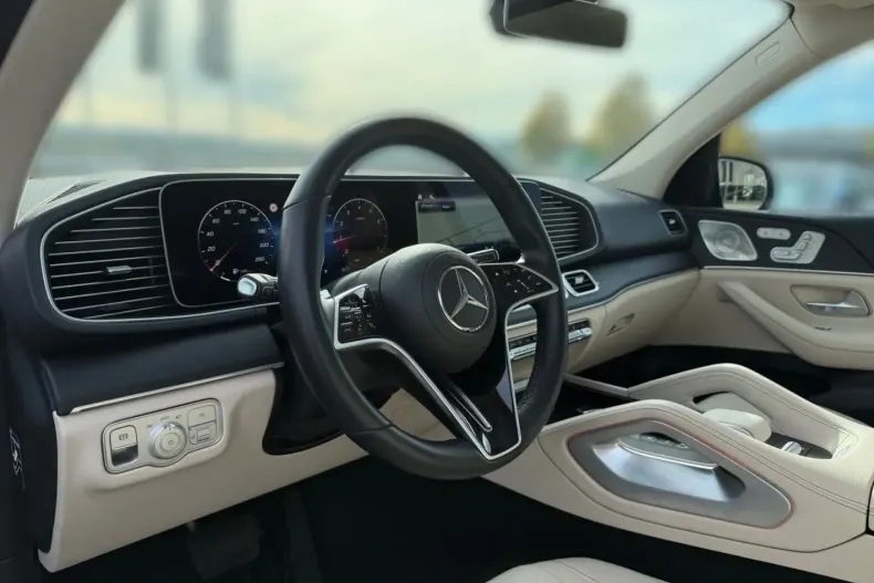 Mercedes-Benz GLE 450 din 2025 cu 19.023 km - oferta MER161032 - foto 7