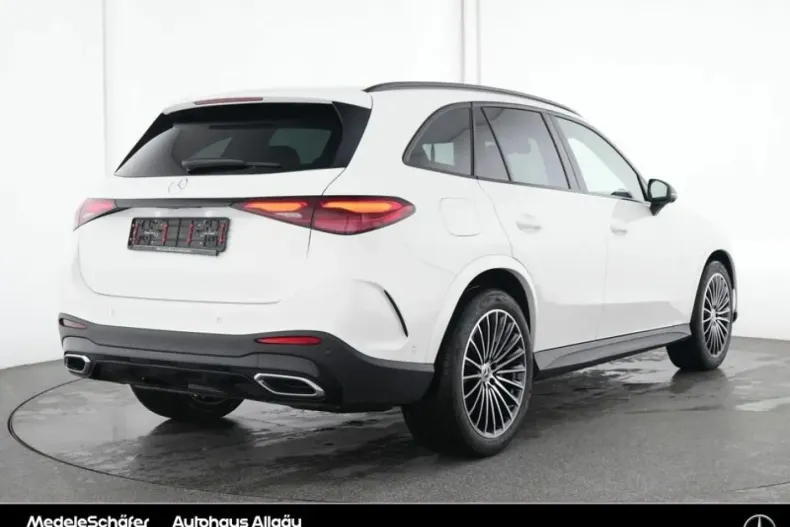 Mercedes-Benz GLC 450 din 2024 cu 16.808 km - oferta MER161046 - foto 2