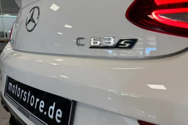 Mercedes-Benz C 63 AMG din 2022 cu 17.500 km - oferta MER161051 - foto 8