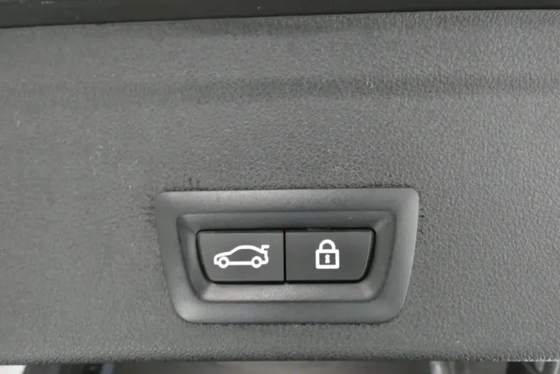 BMW X6 din 2022 cu 79.000 km - oferta BMW161052 - foto 38