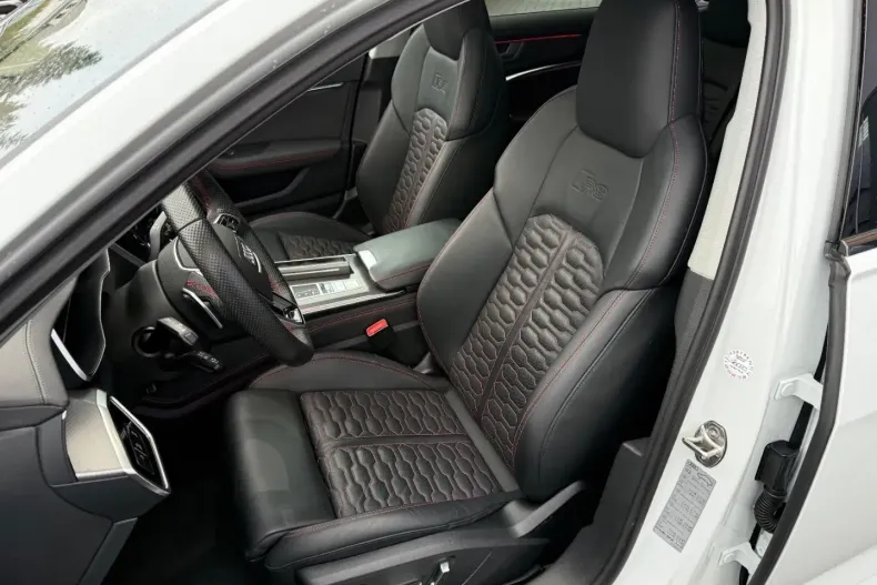 Audi RS6 din 2022 cu 68.600 km - oferta AUD161054 - foto 11