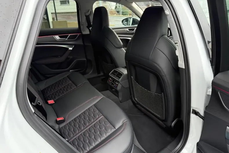 Audi RS6 din 2022 cu 68.600 km - oferta AUD161054 - foto 20