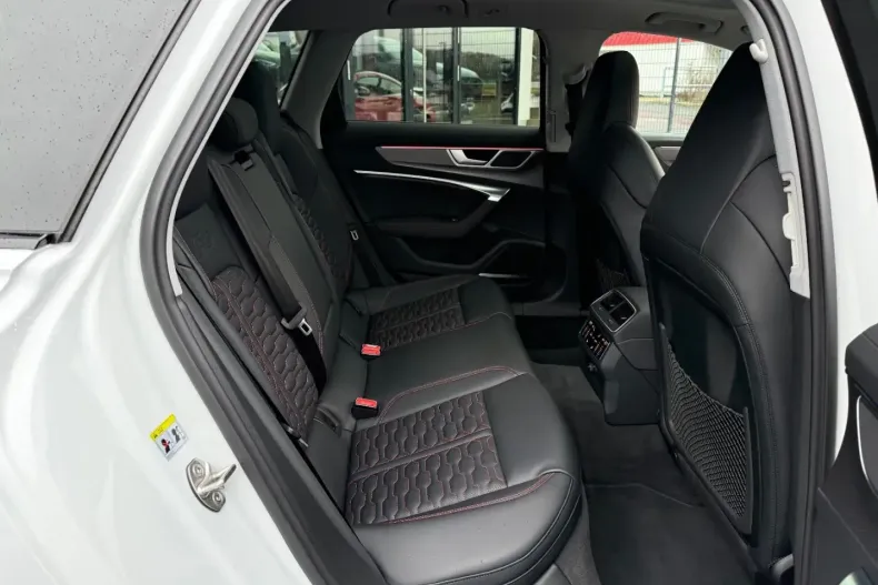 Audi RS6 din 2022 cu 68.600 km - oferta AUD161054 - foto 21