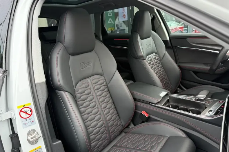 Audi RS6 din 2022 cu 68.600 km - oferta AUD161054 - foto 26