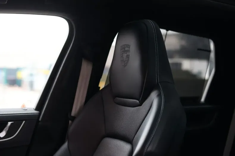 Porsche Cayenne din 2024 cu 72.681 km - oferta POR161057 - foto 5