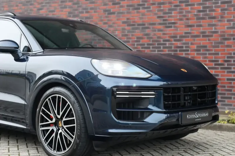 Porsche Cayenne din 2024 cu 72.681 km - oferta POR161057 - foto 20
