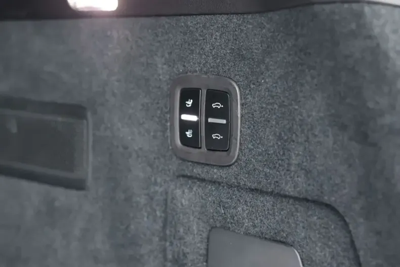 Porsche Cayenne din 2024 cu 72.681 km - oferta POR161057 - foto 25