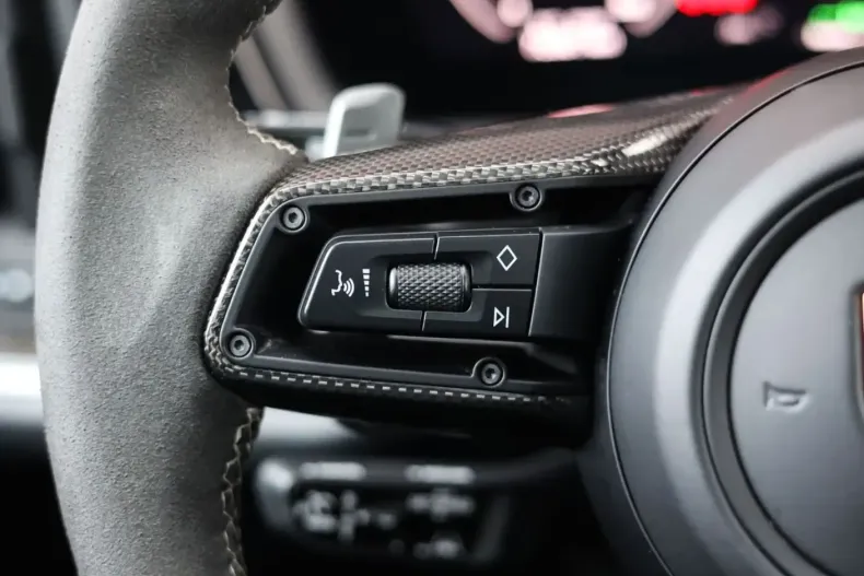 Porsche Cayenne din 2024 cu 72.681 km - oferta POR161057 - foto 29