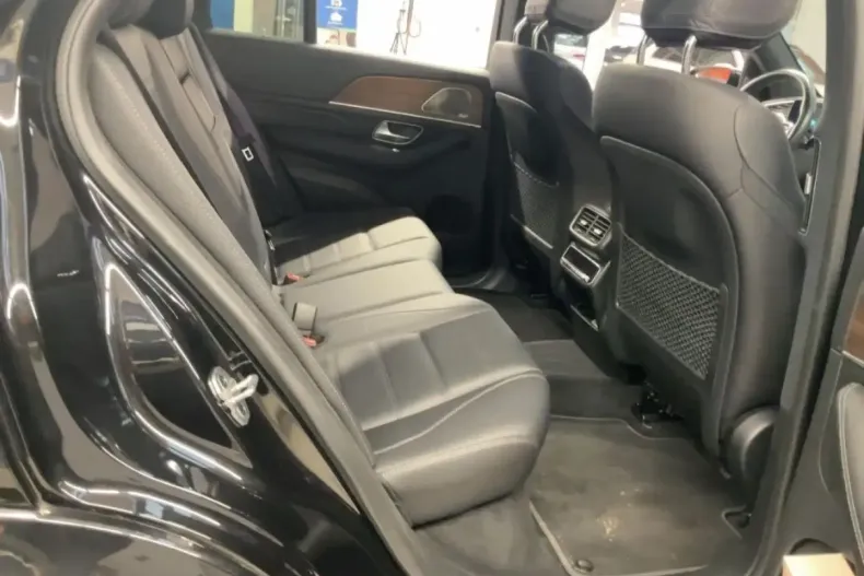 Mercedes-Benz GLE 400 din 2023 cu 33.990 km - oferta MER161059 - foto 6